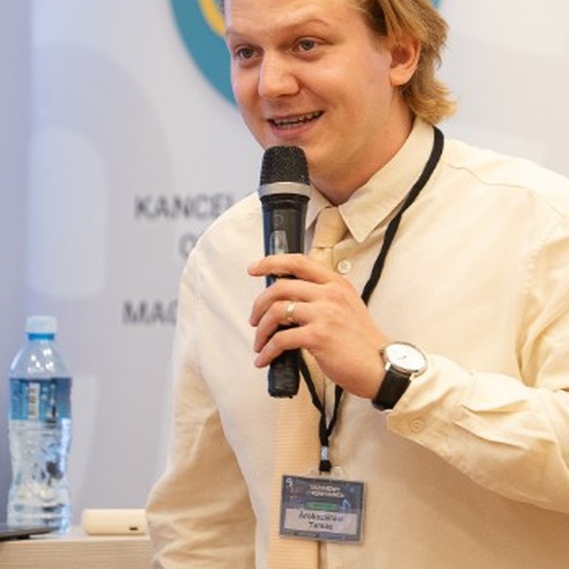 Árokszállási Tamás